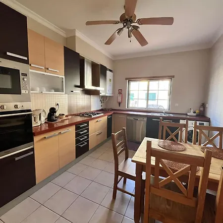 Rockfield 4 阿尔布费拉