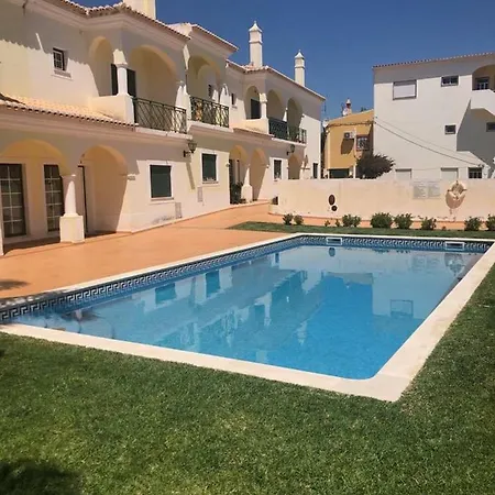 Σπίτι διακοπών Rockfield 4 *