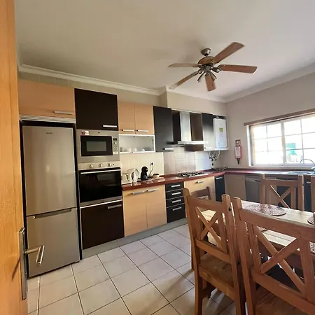 Rockfield 4 Vakantiehuis *