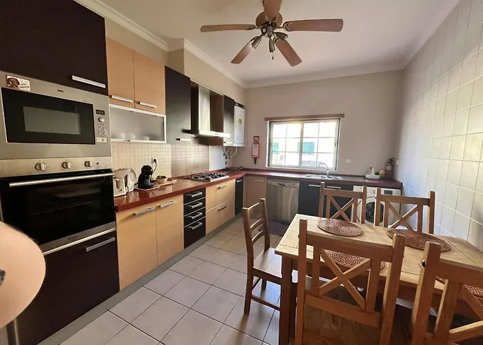 Rockfield 4 Албуфейра